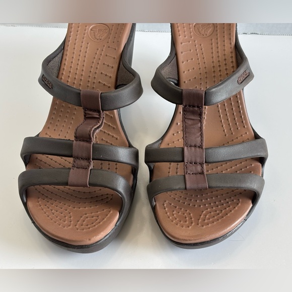 Crocs Cyprus Slip On Platform High Heels Women's Size 8 Brown Strappy Sandals - Picture 12 of 16